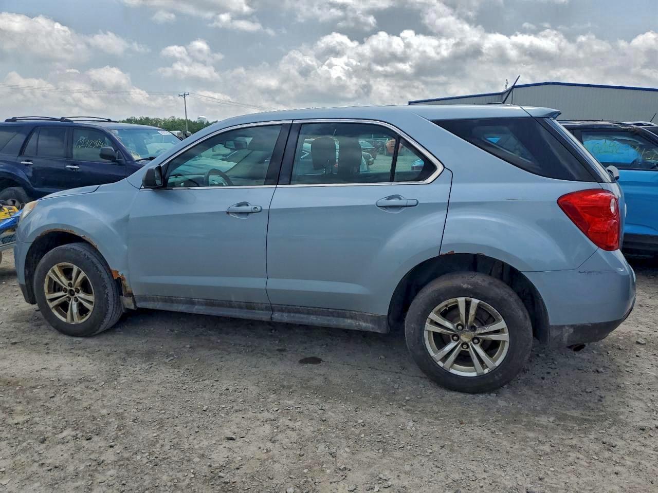 2015 Chevrolet Equinox Ls - Фото 2