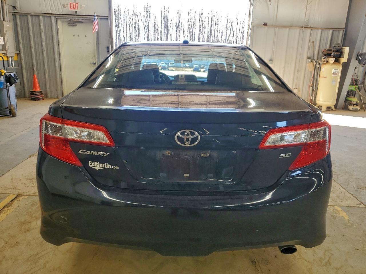 2012 Toyota Camry Se - Фото 6