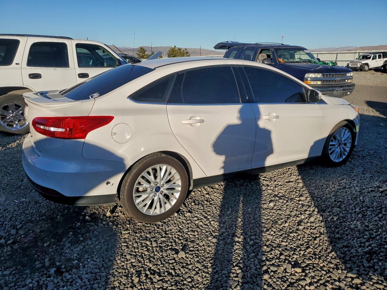 2017 Ford Focus Titanium - Фото 3