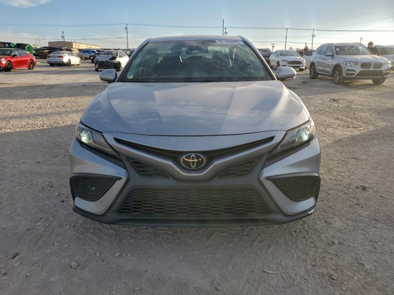 2023 Toyota Camry Se - Фото 5