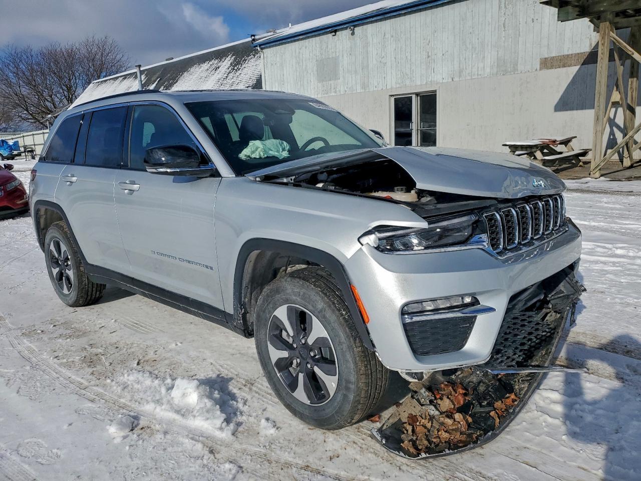 2025 Jeep Grand Cherokee 4Xe - Image 4