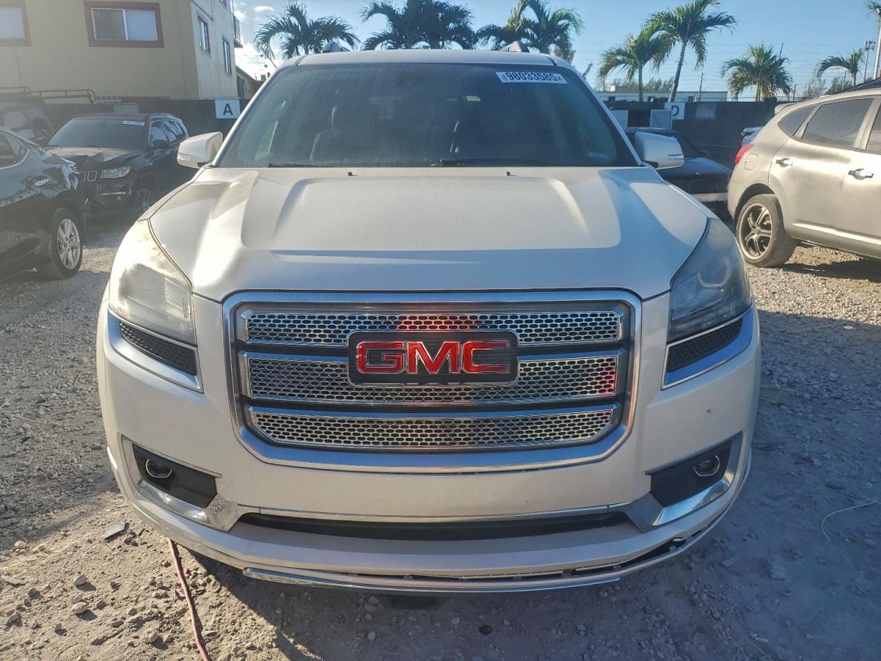 2015 GMC Acadia Denali - Image 5