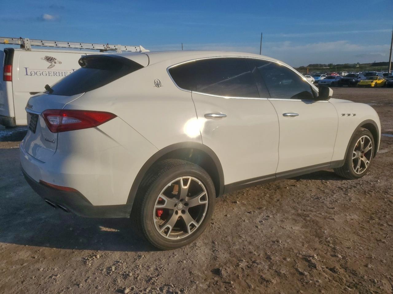 2018 Maserati Levante - Фото 3