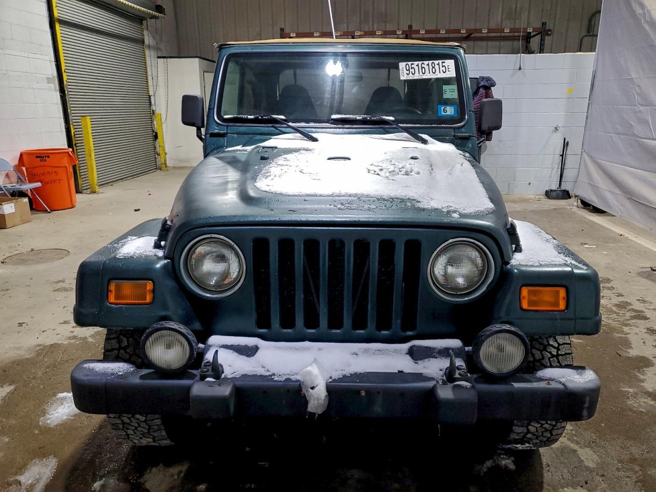2001 Jeep Wrangler Sahara - Фото 5