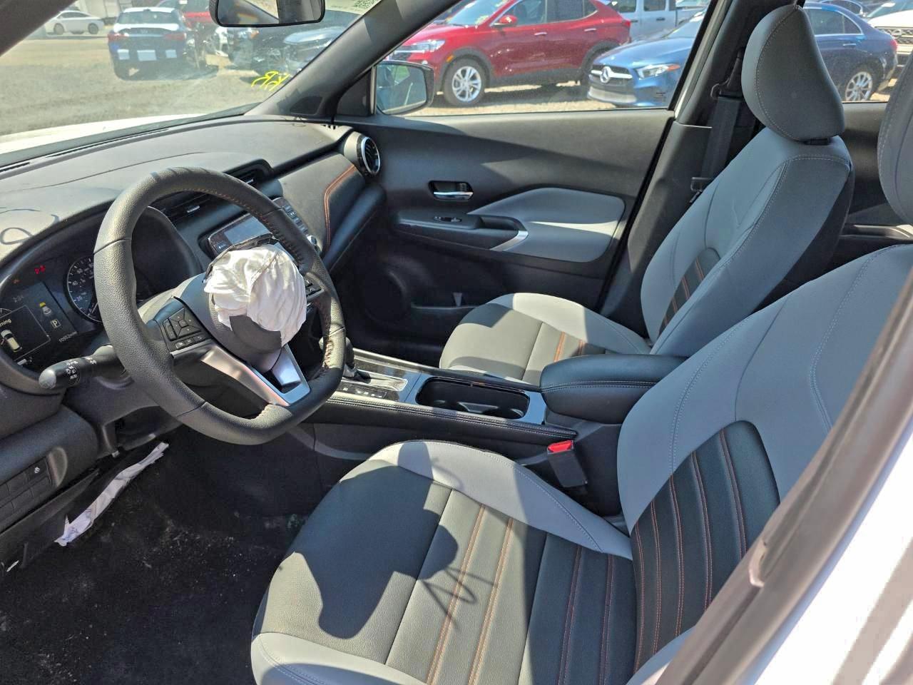 2024 Nissan Kicks Sr - Image 7