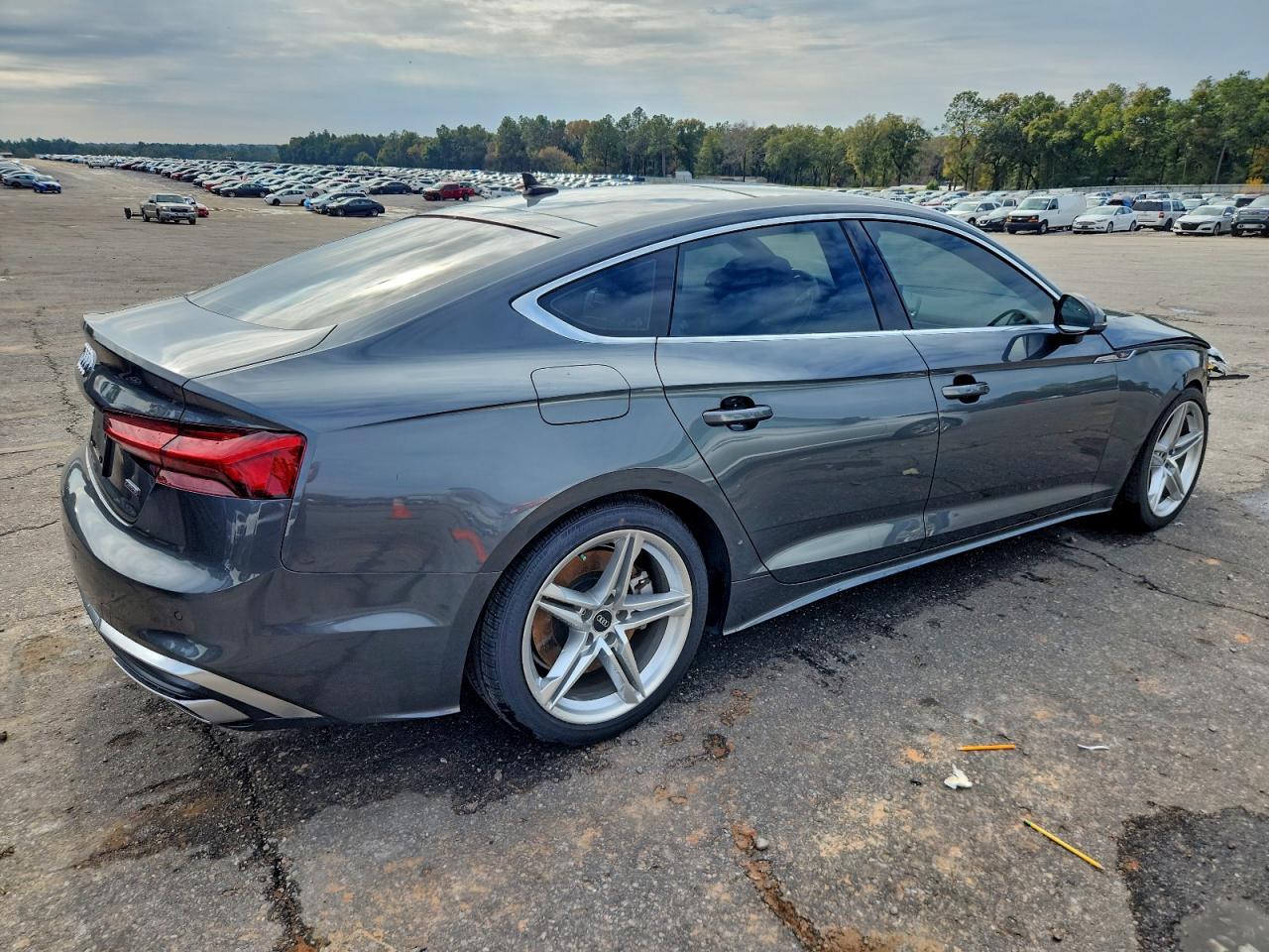 2022 Audi A5 Premium Plus 45 - Фото 3