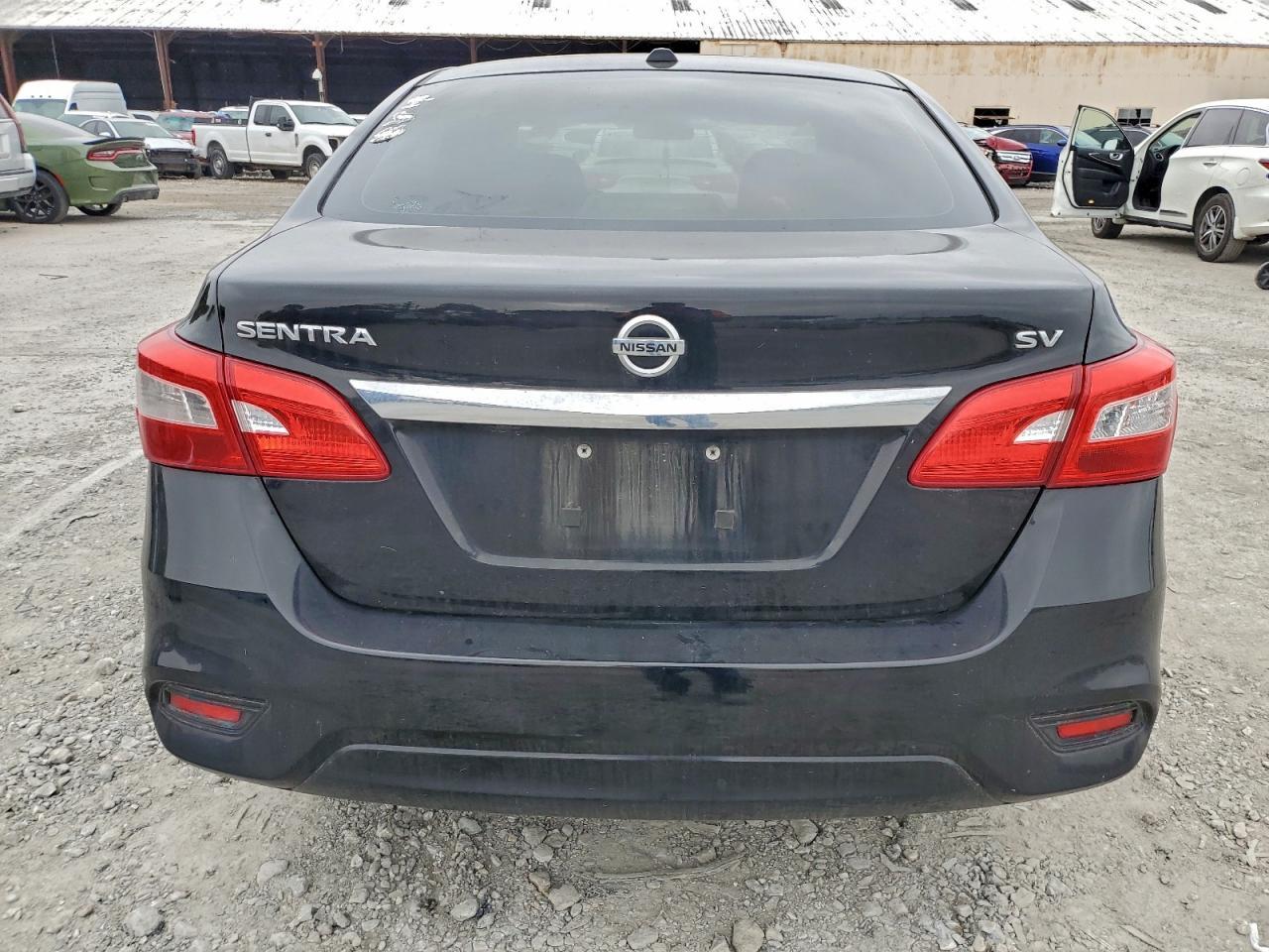 2019 Nissan Sentra S - Фото 6