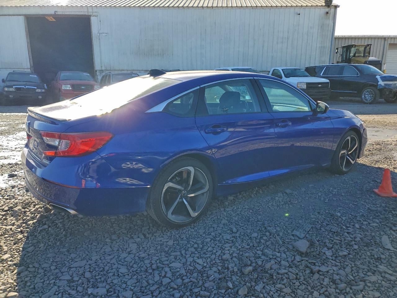2022 Honda Accord Sport Se - Image 3