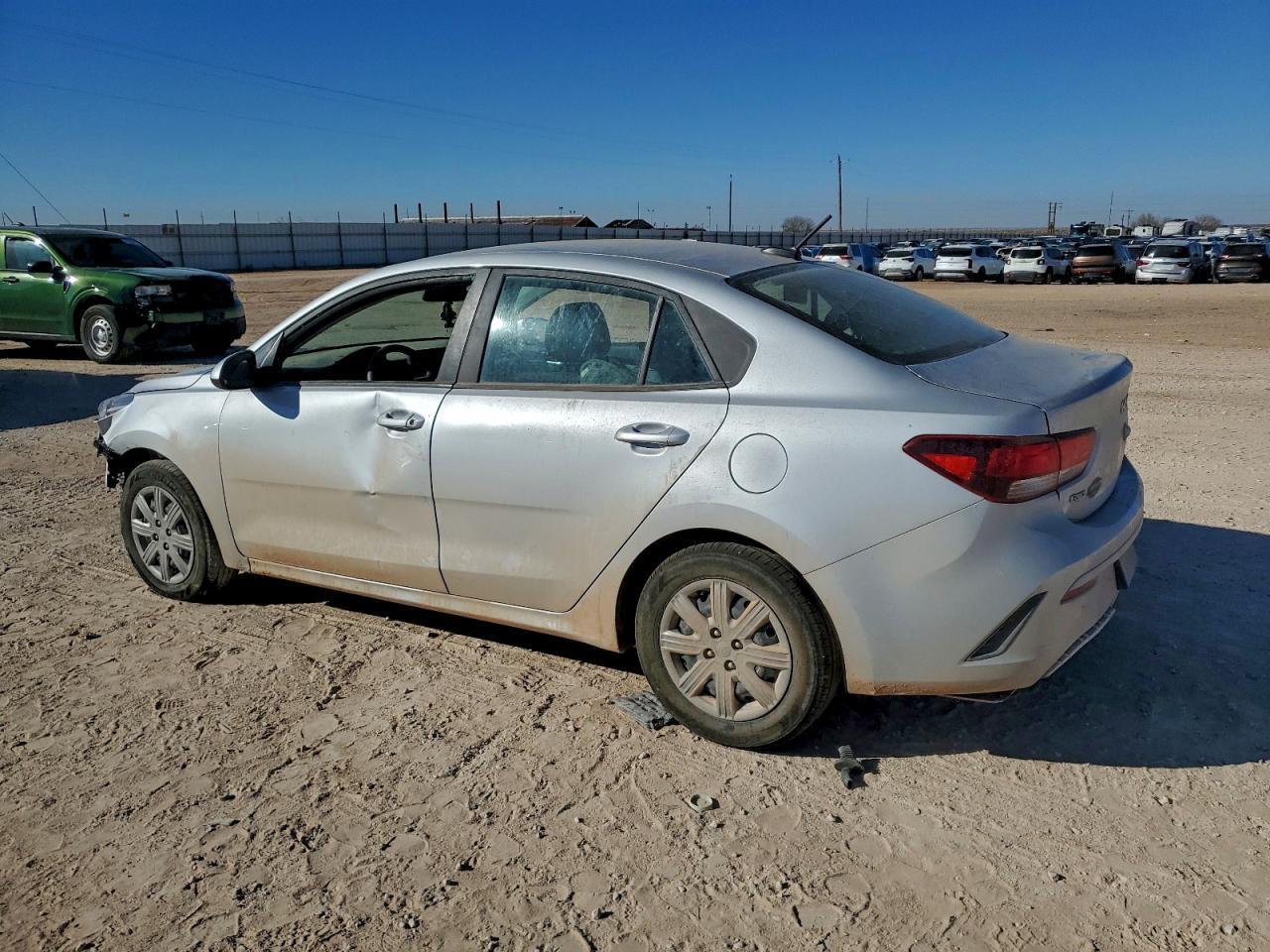 2023 Kia Rio Lx - Фото 2