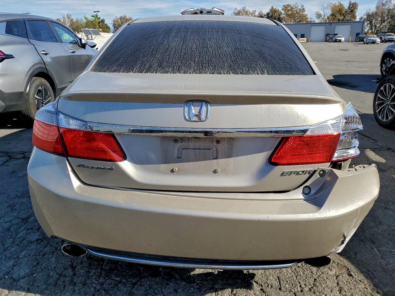 2014 Honda Accord Sport - Image 6