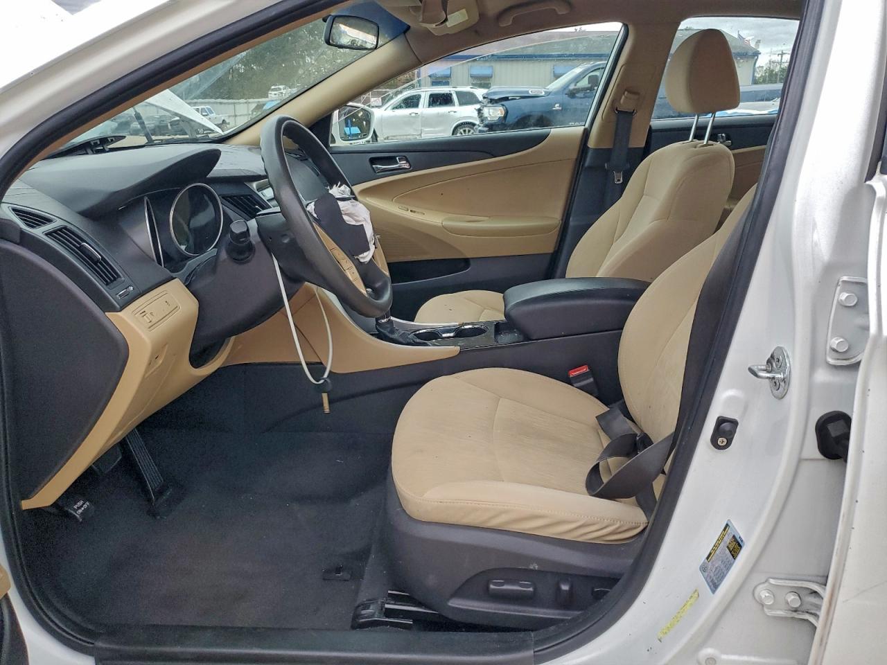 2011 Hyundai Sonata Gls - Image 7