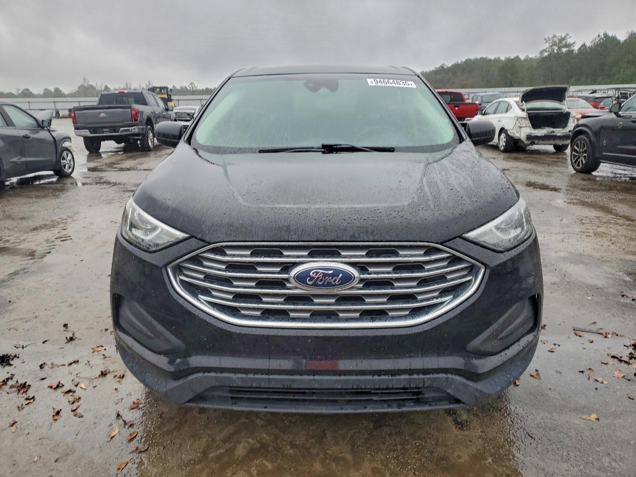 2021 Ford Edge Se - Image 5