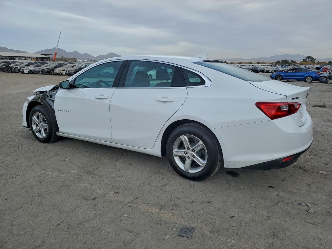 2023 Chevrolet Malibu Lt - Image 2