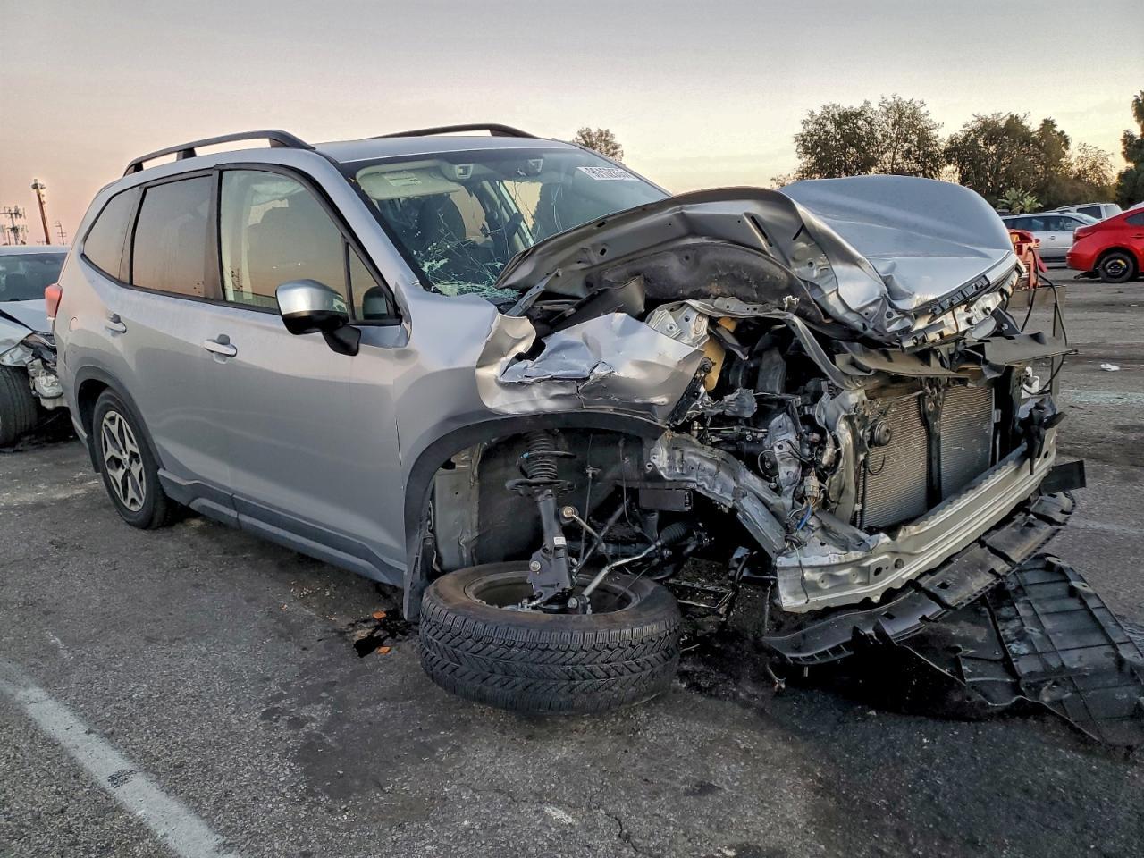 2021 Subaru Forester Premium - Фото 4
