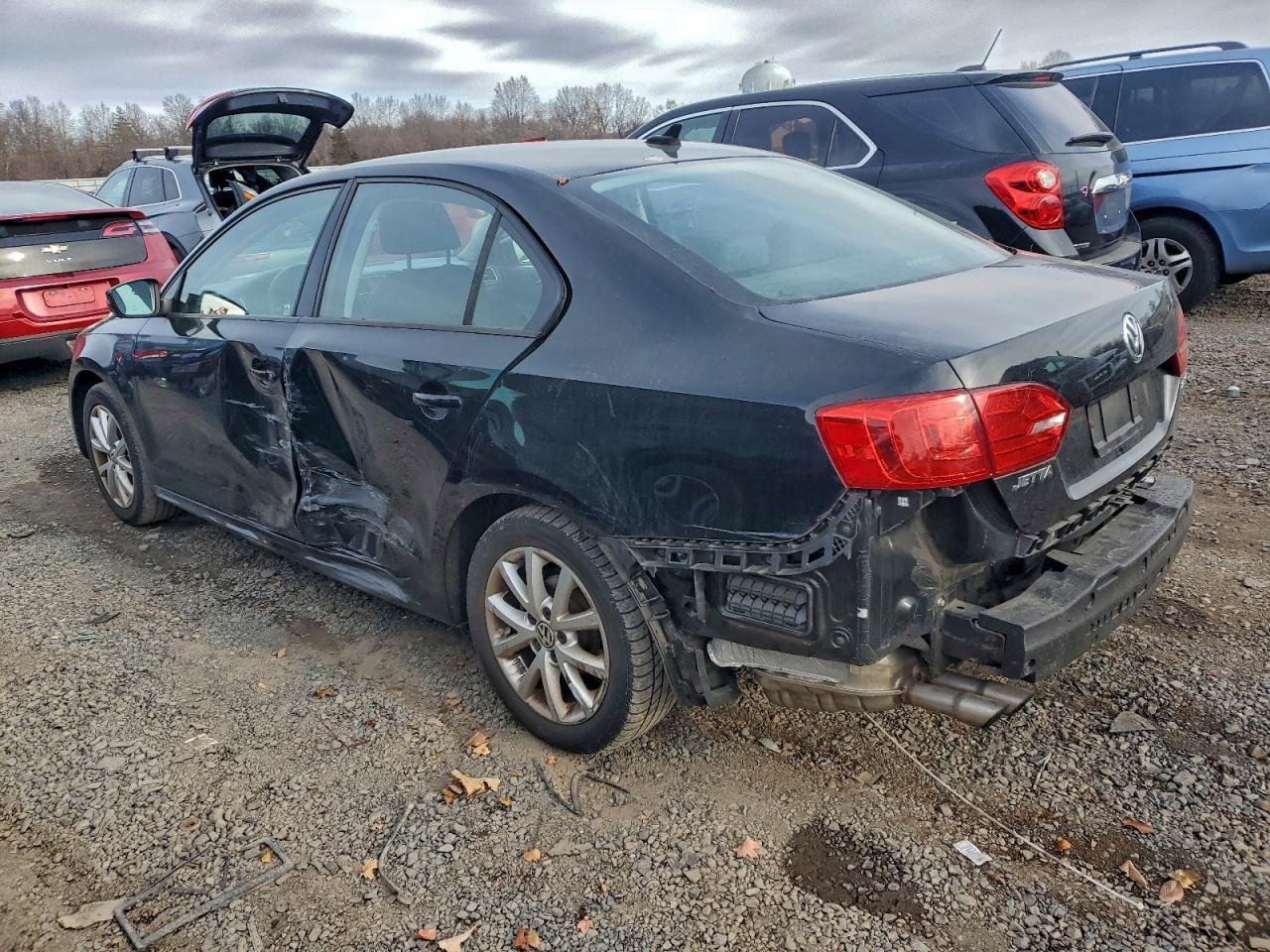 2012 Volkswagen Jetta Se - Image 2