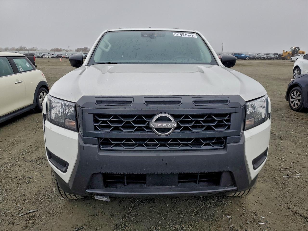 2025 Nissan Frontier S - Фото 5