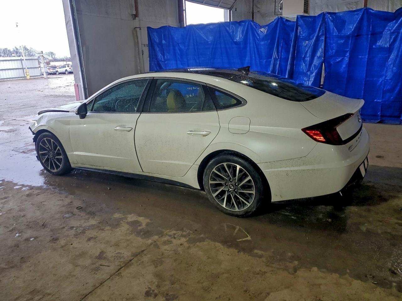 2022 Hyundai Sonata Limited - Image 2