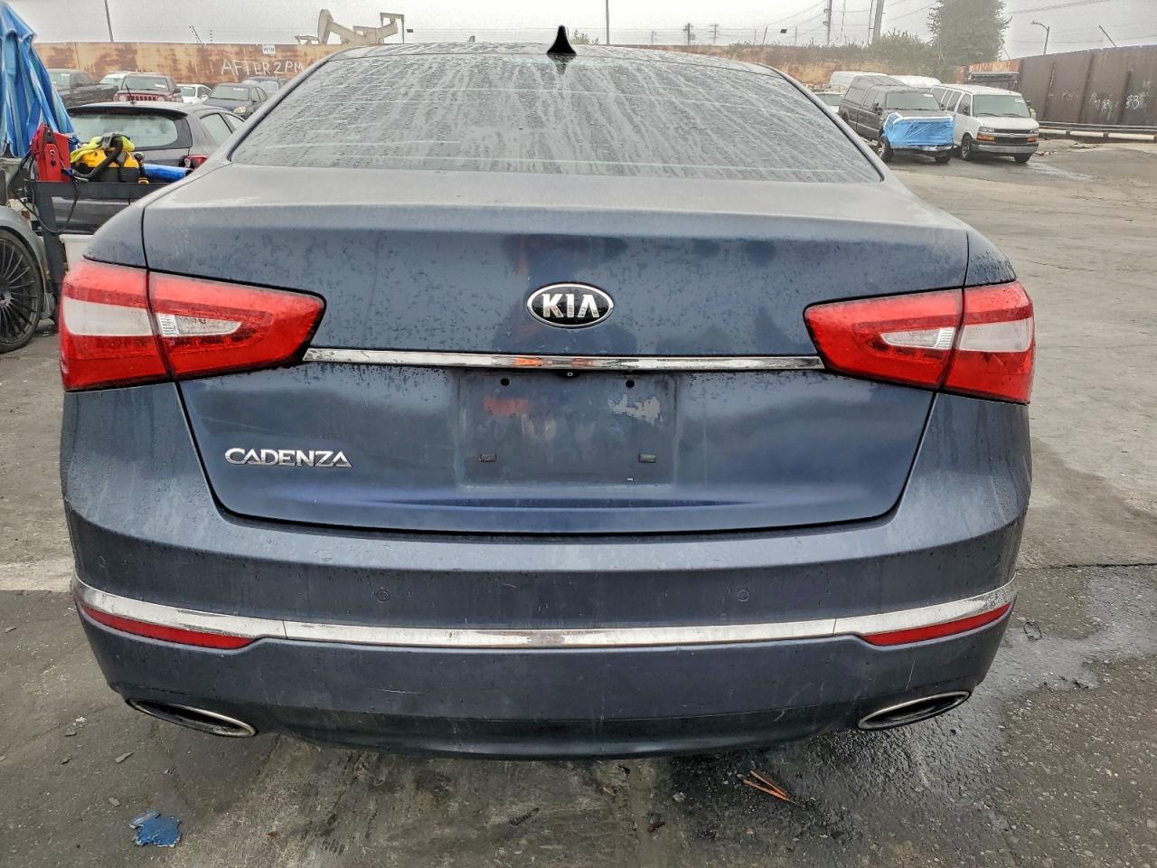 2014 Kia Cadenza Premium - Image 6