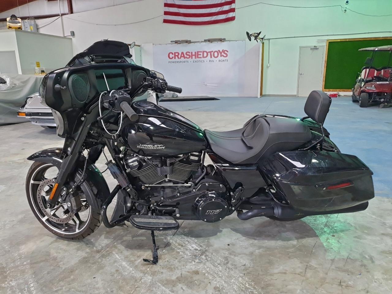 2025 Harley-Davidson Flhx - Фото 3