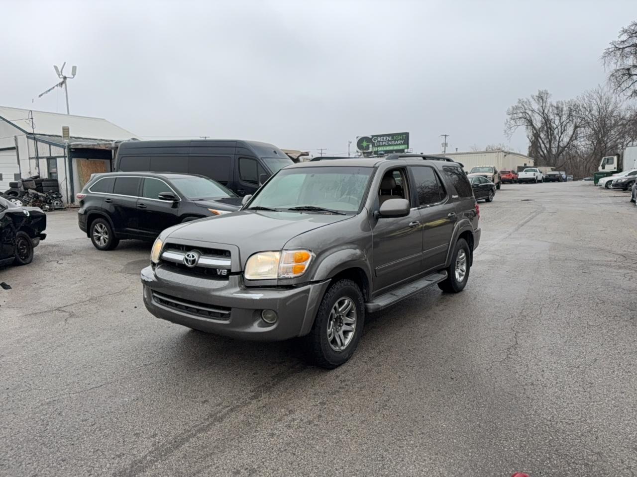 2004 Toyota Sequoia Limited - Фото 2
