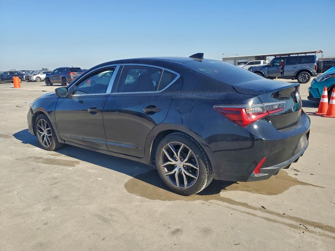 2020 Acura Ilx Premium - Image 2
