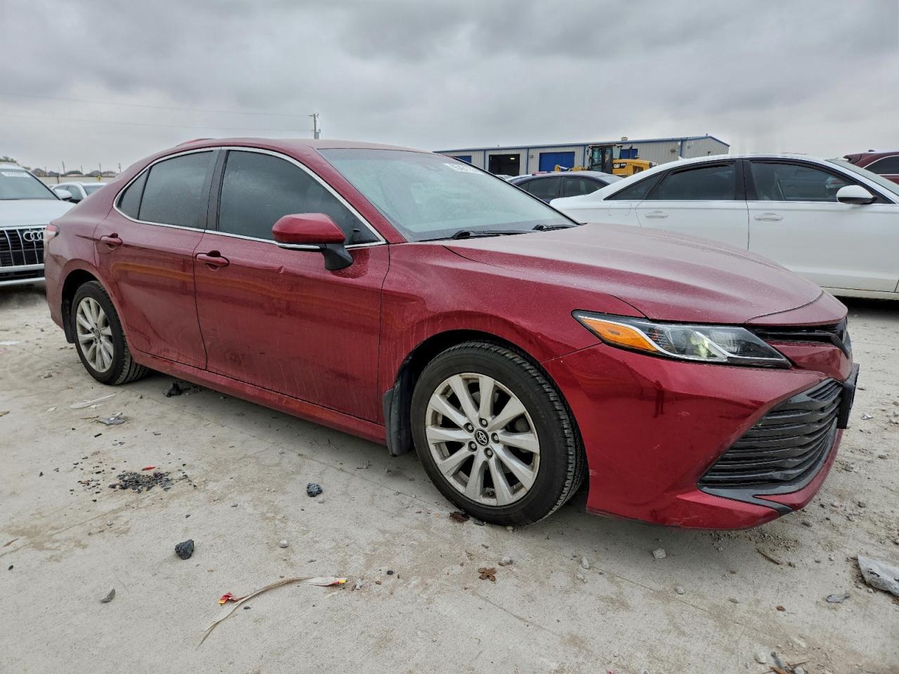 2018 Toyota Camry L - Image 4