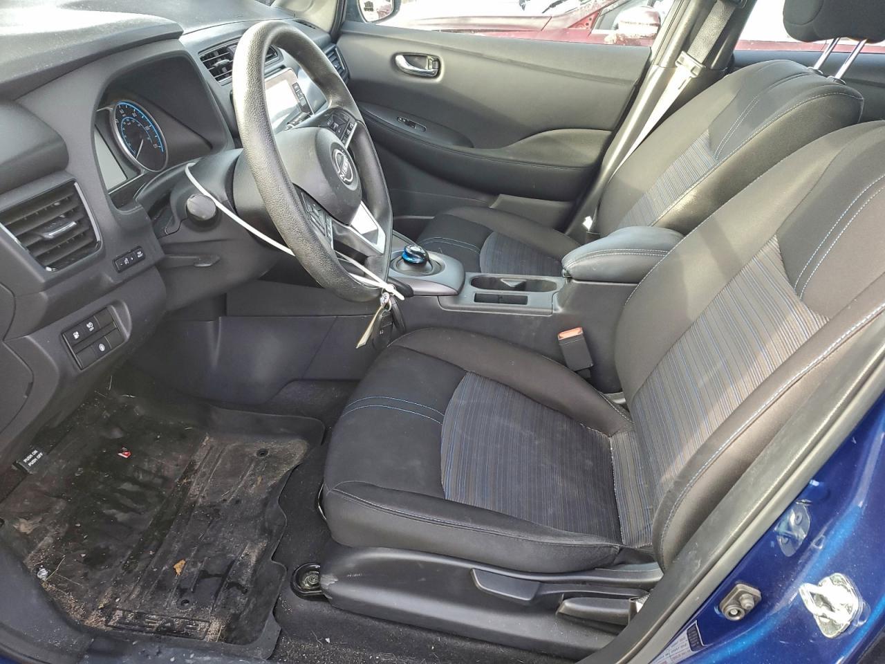 2023 Nissan Leaf S - Фото 7