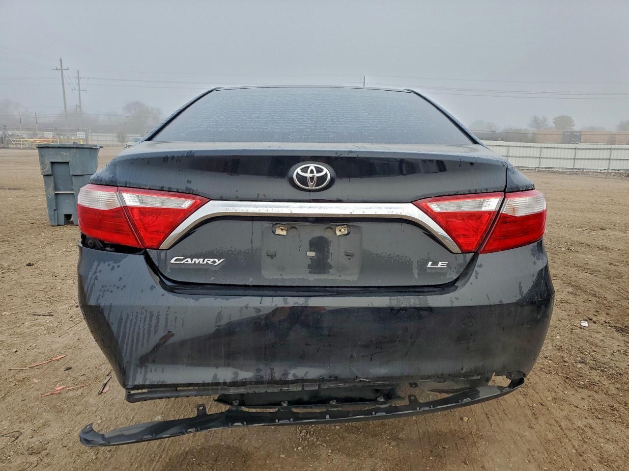 2015 Toyota Camry Le - Image 6