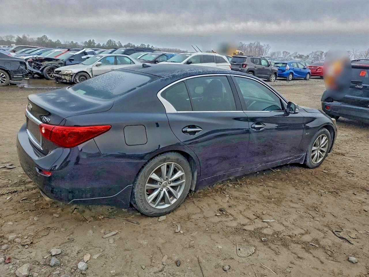 2016 Infiniti Q50 Premium - Фото 3