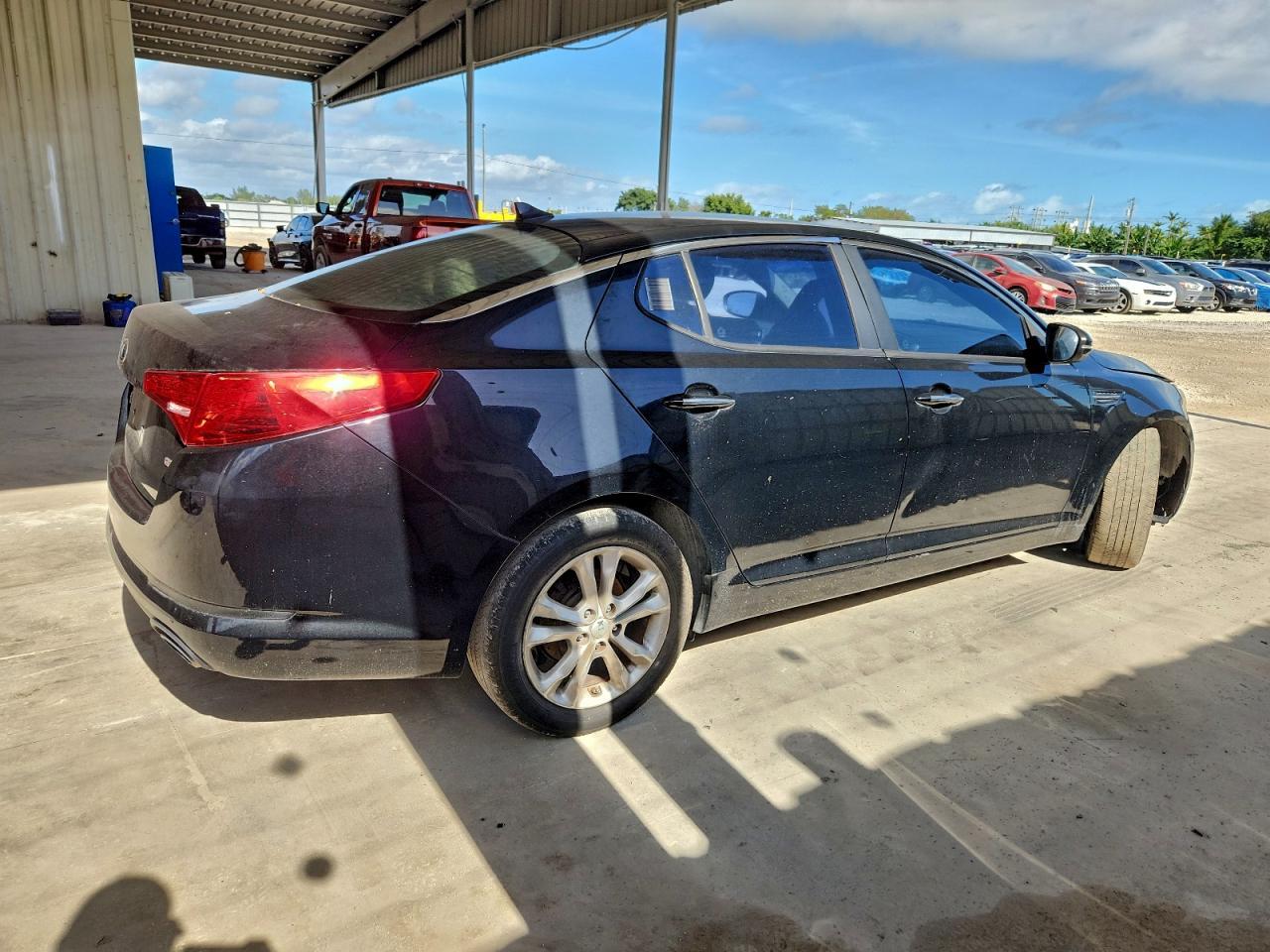 2013 Kia Optima - Image 3