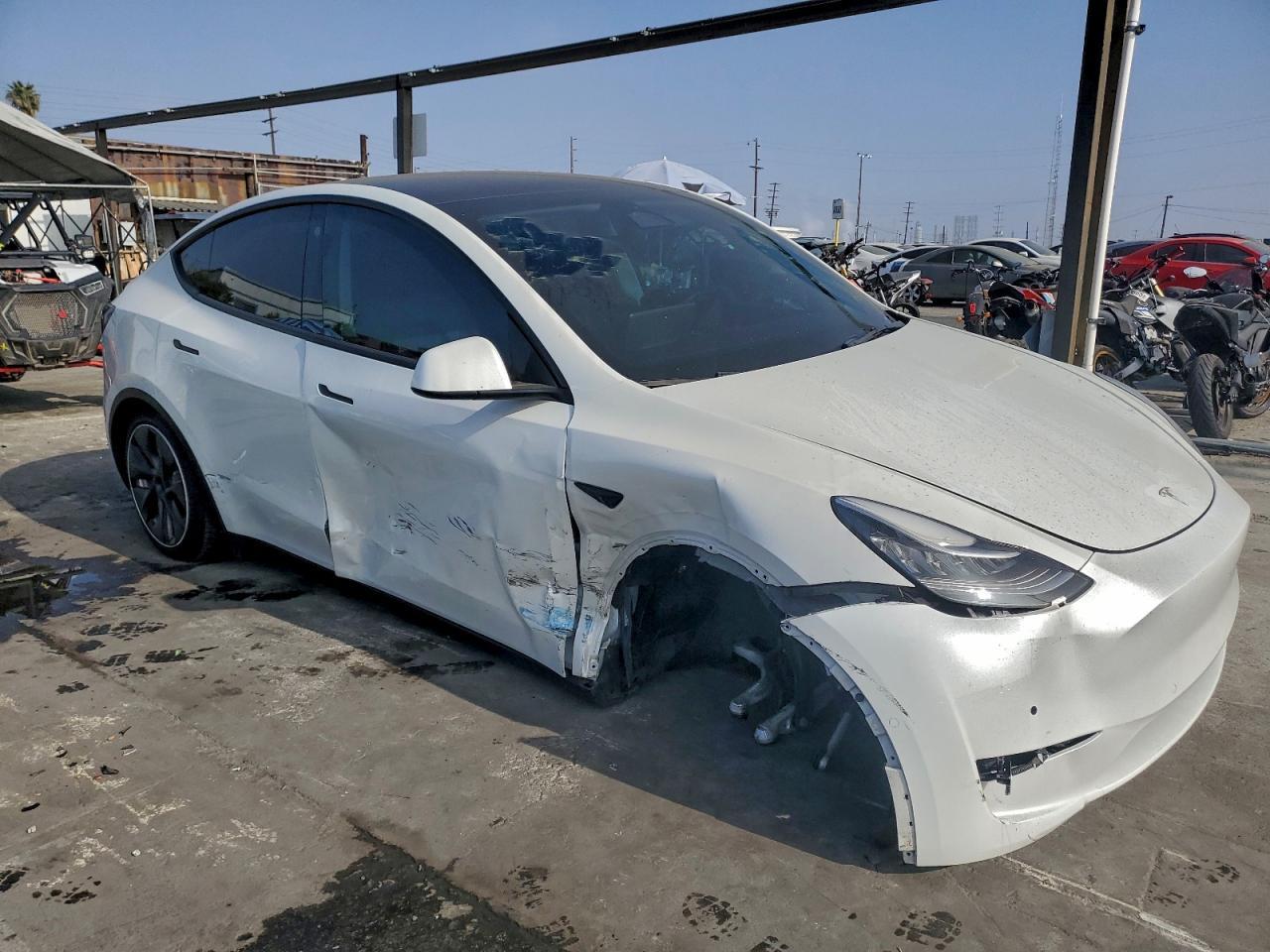 2022 Tesla Model Y - Image 4