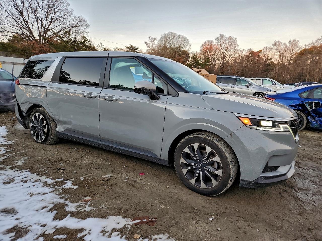 2024 Kia Carnival Ex - Фото 4