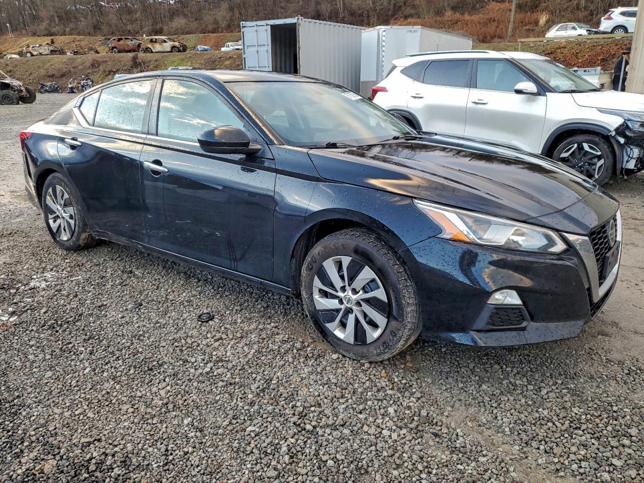 2020 Nissan Altima S - Фото 4