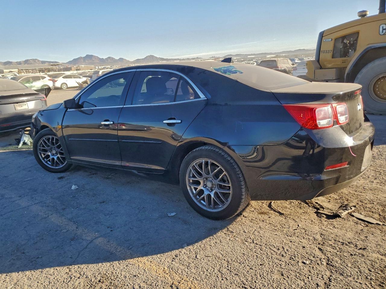 2013 Chevrolet Malibu 2Lt - Фото 2