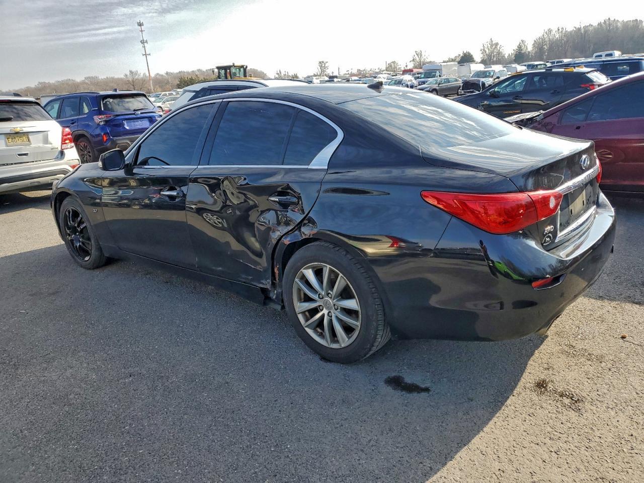 2014 Infiniti Q50 Base - Фото 2