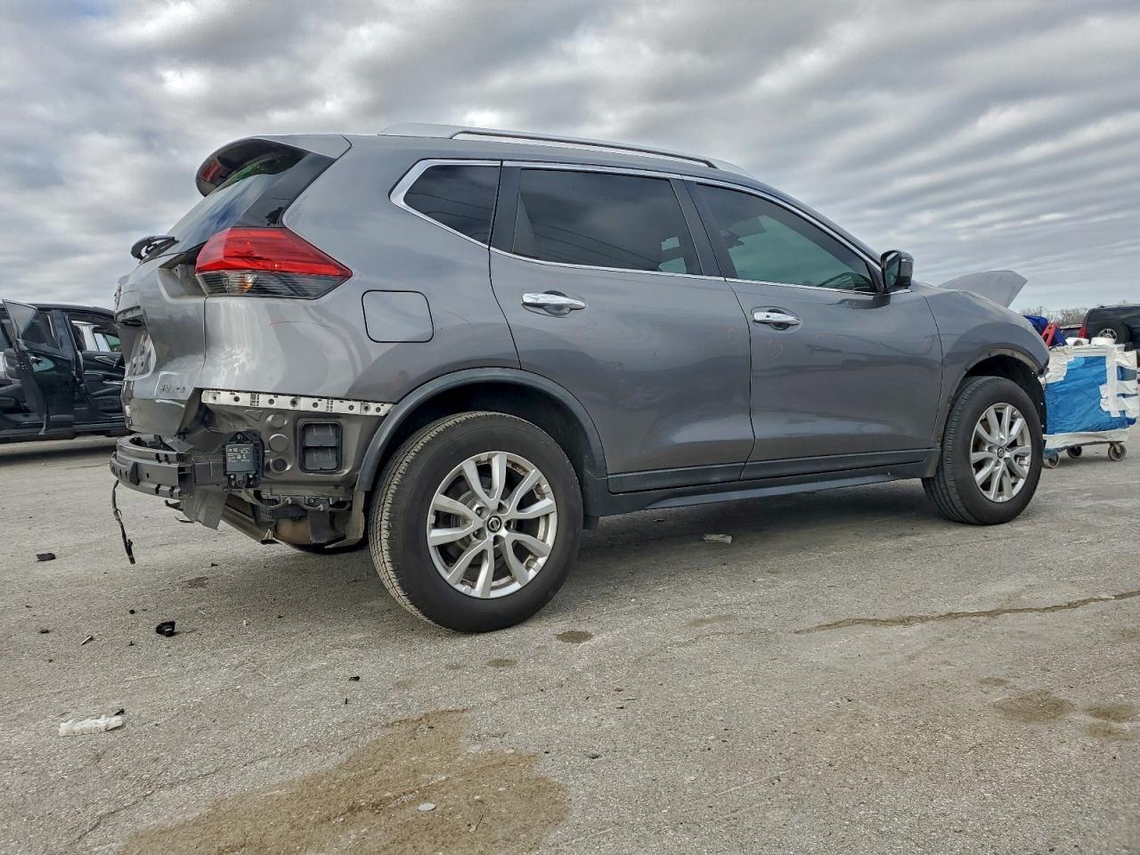 2017 Nissan Rogue Sv - Фото 3