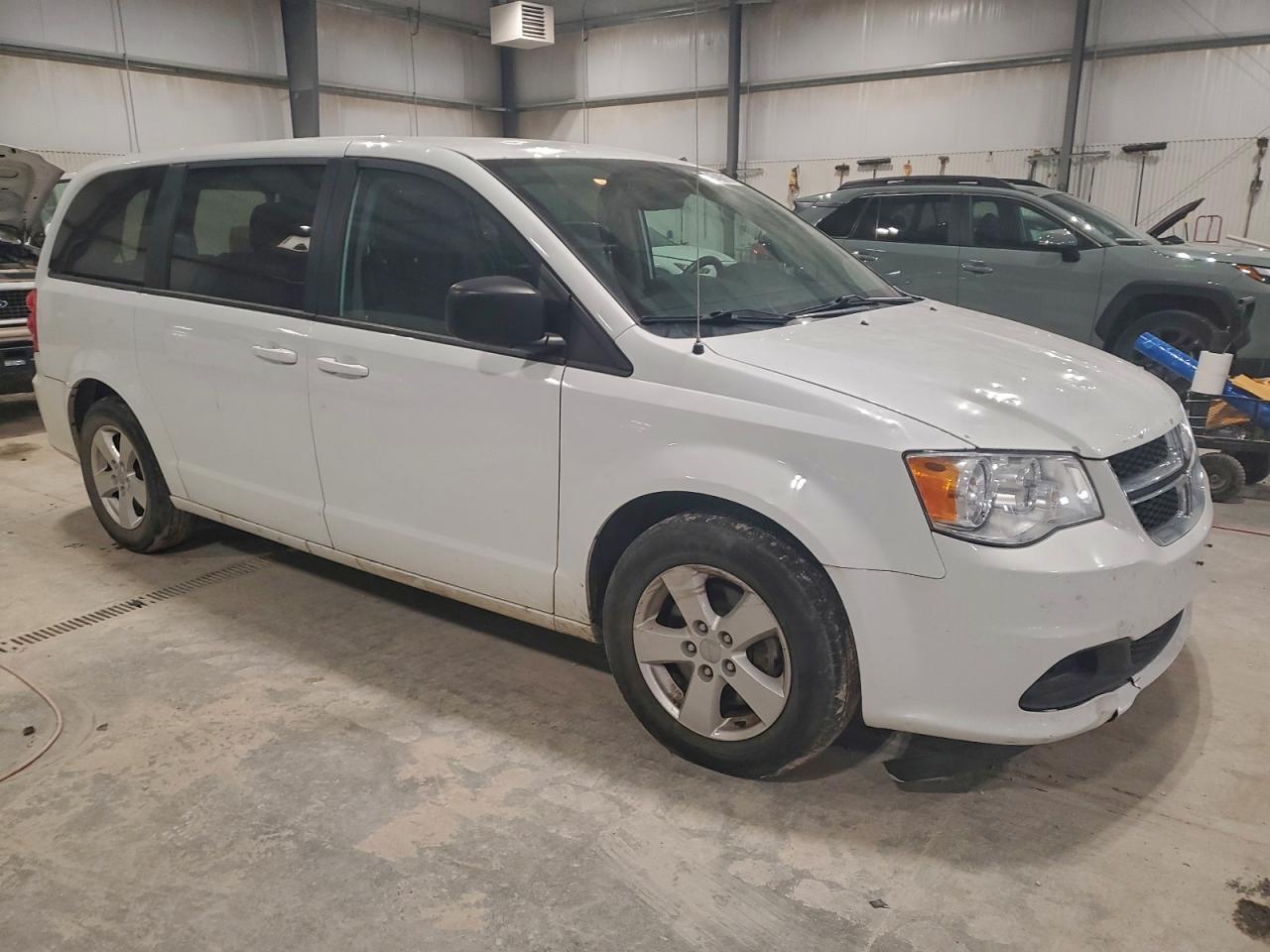 2018 Dodge Grand Caravan Se - Image 4