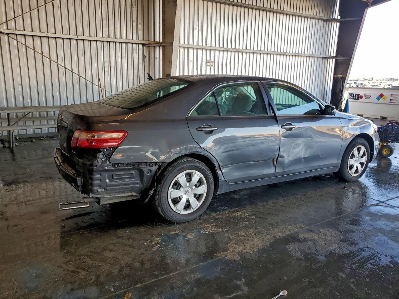 2009 Toyota Camry - Image 3