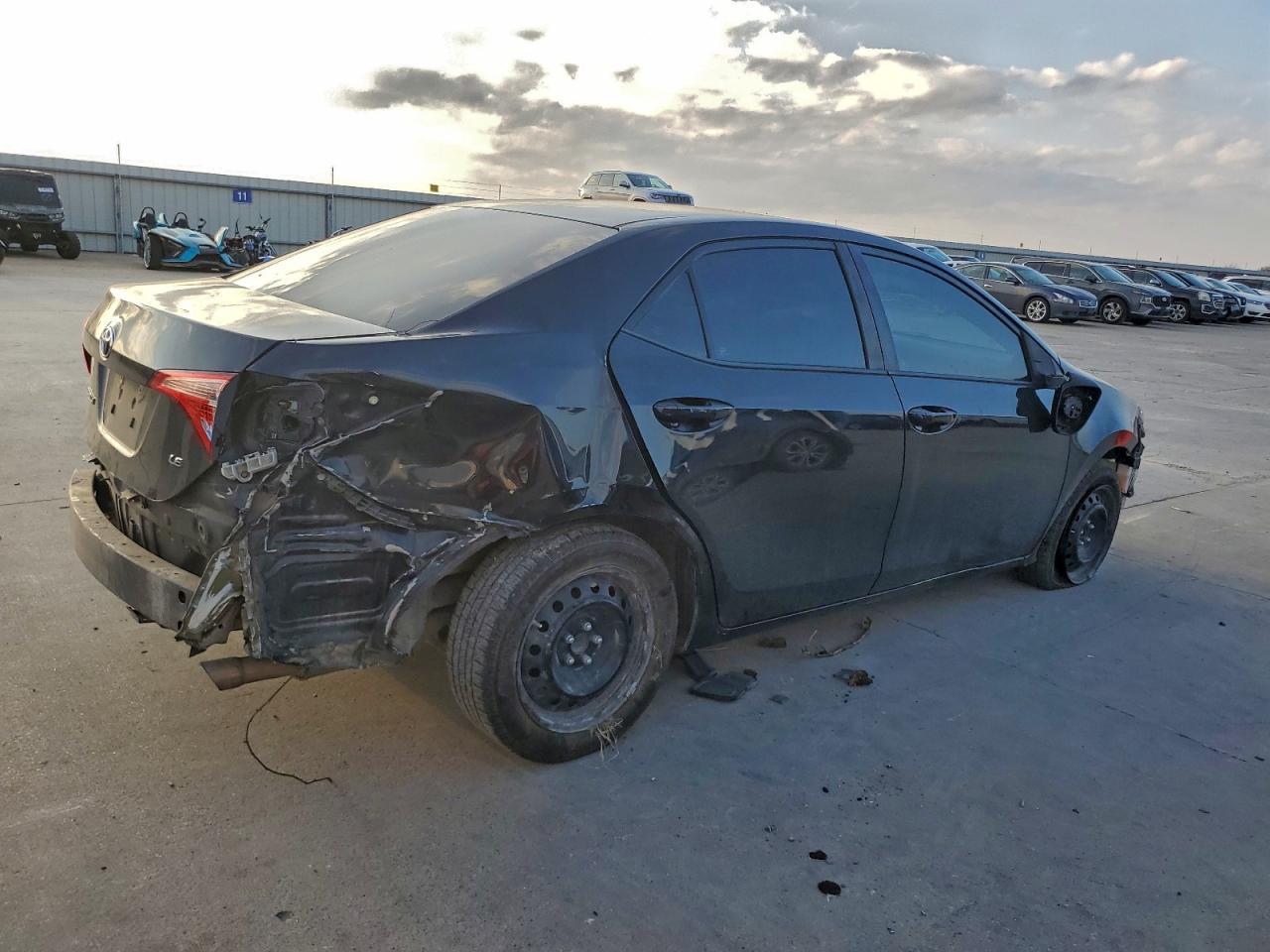 2018 Toyota Corolla L - Image 3