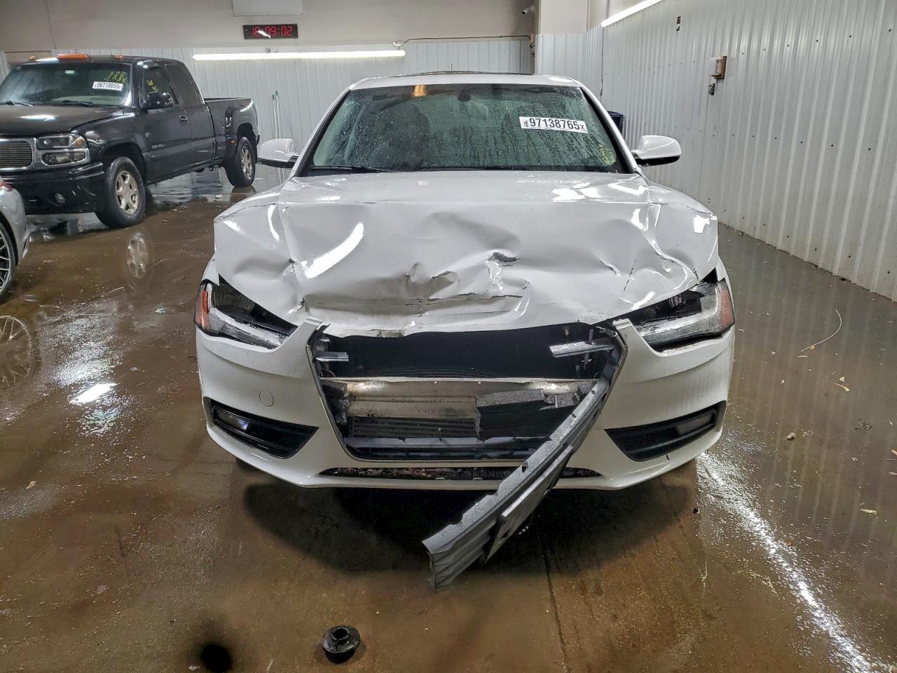 2014 Audi A4 Premium - Image 5