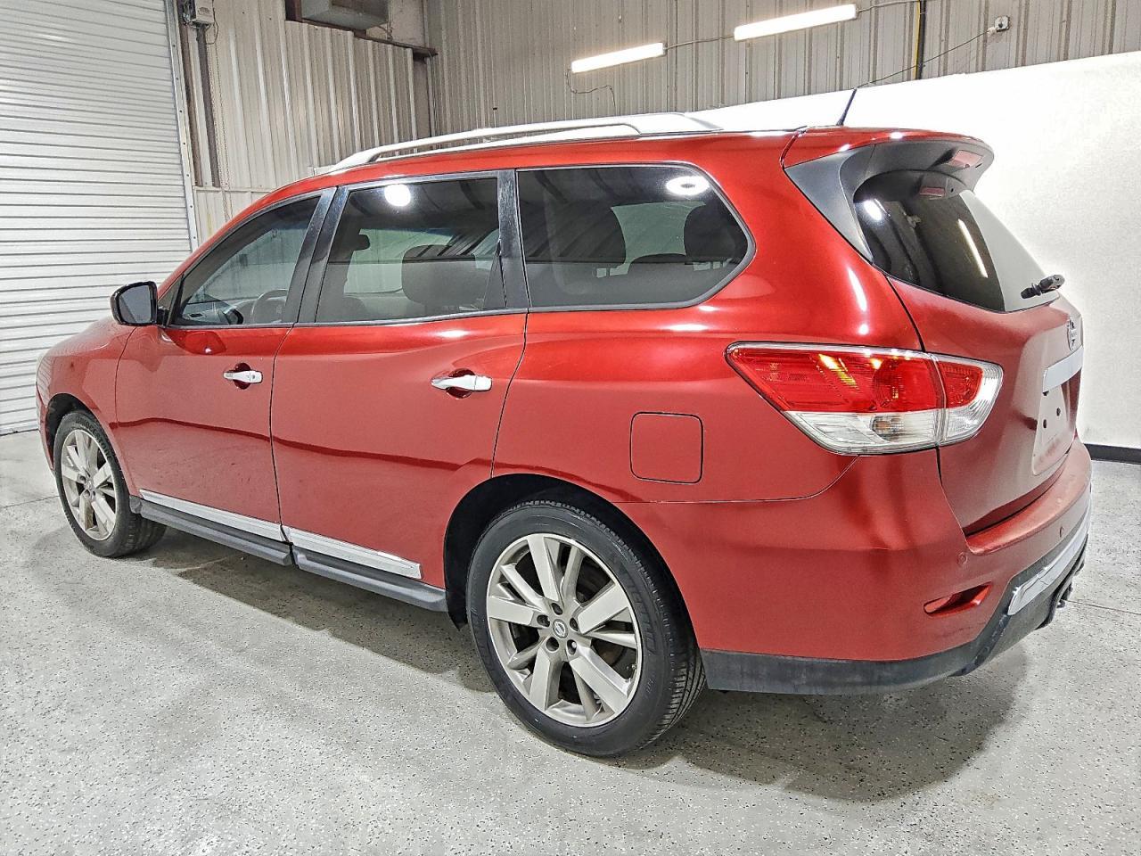 2014 Nissan Pathfinder S - Фото 2