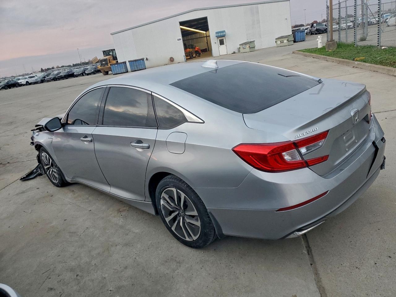 2018 Honda Accord Hybrid - Фото 2