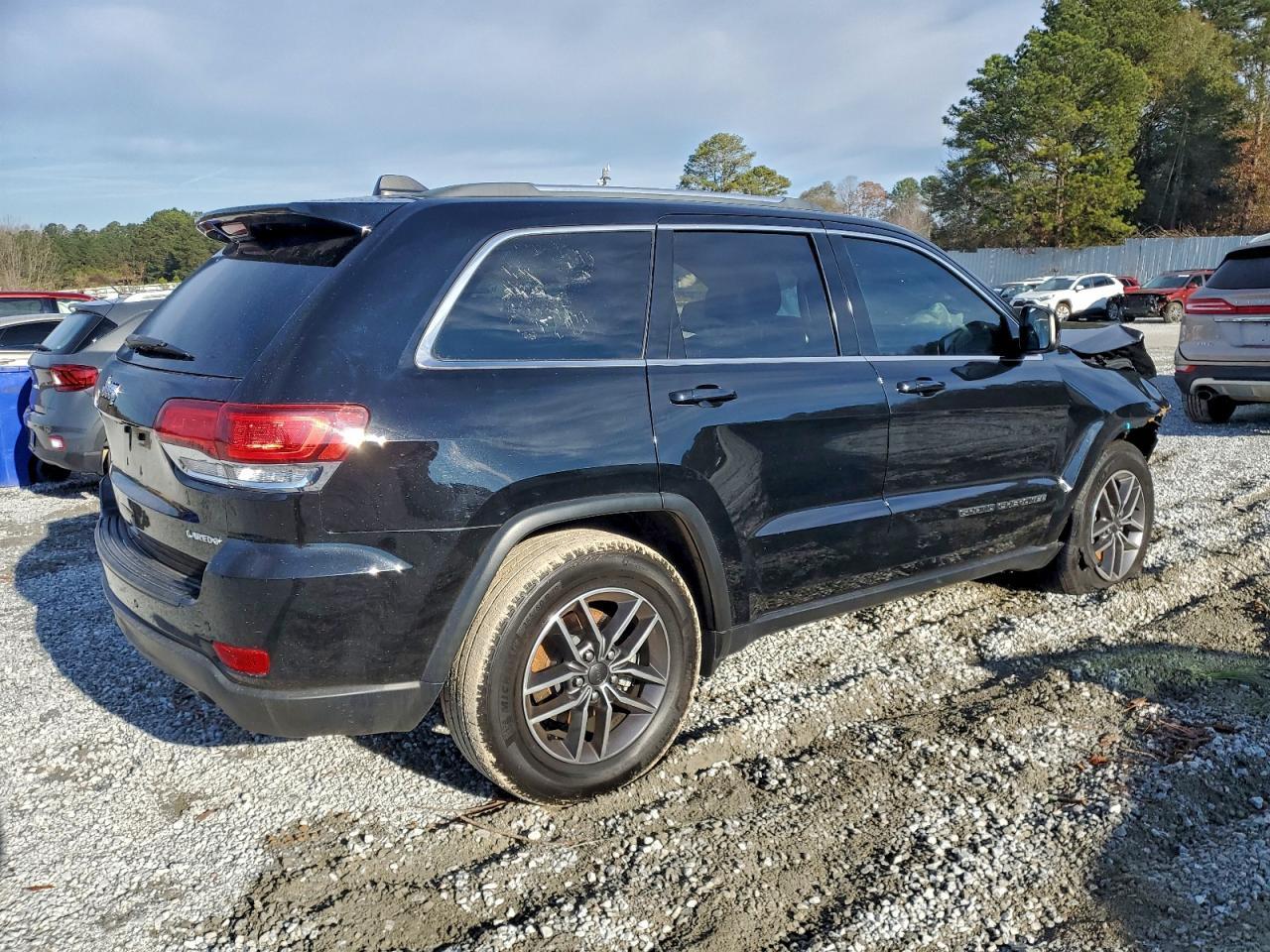 2020 Jeep Grand Cherokee Laredo - Фото 3
