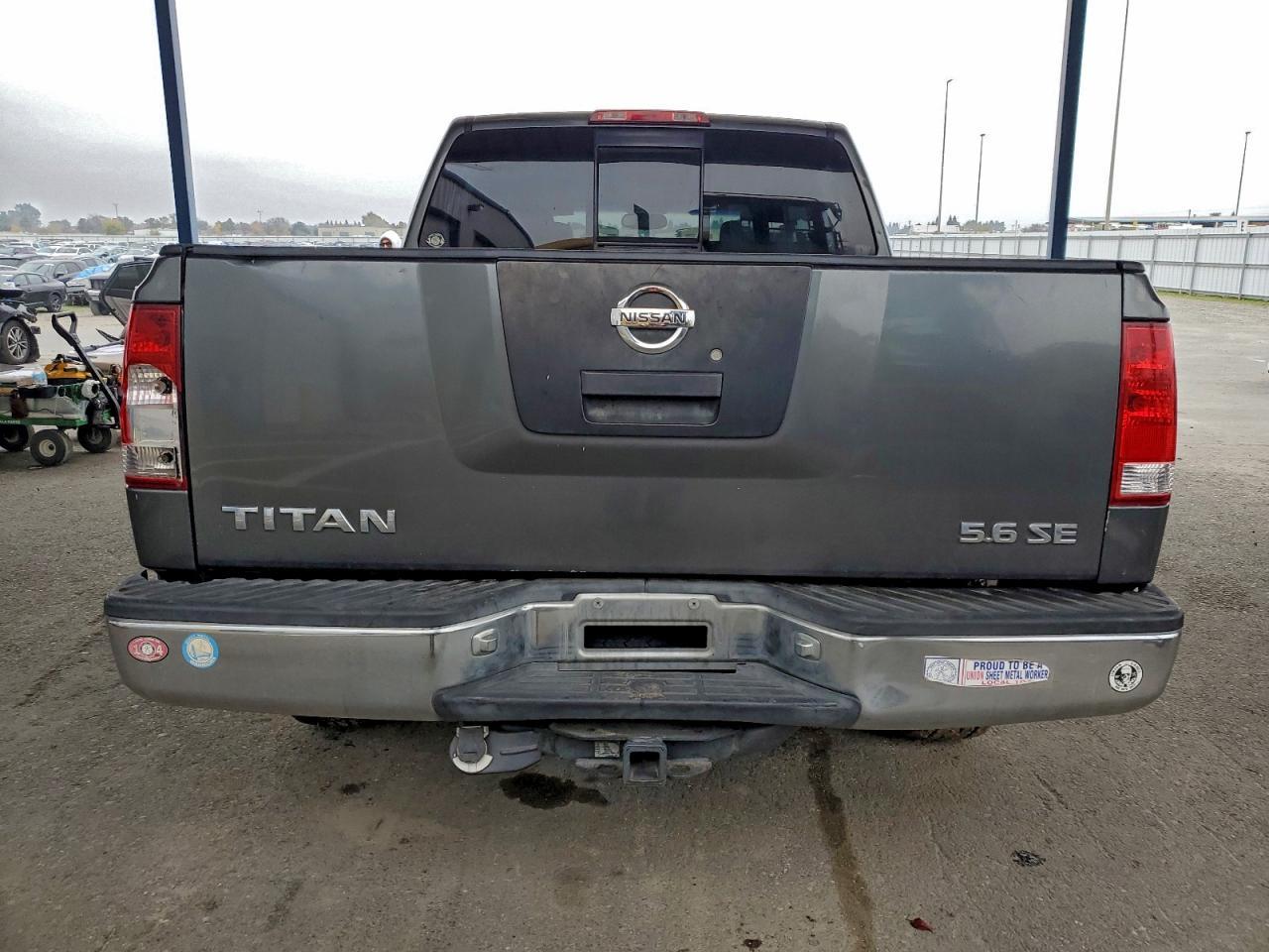 2004 Nissan Titan Xe - Image 6