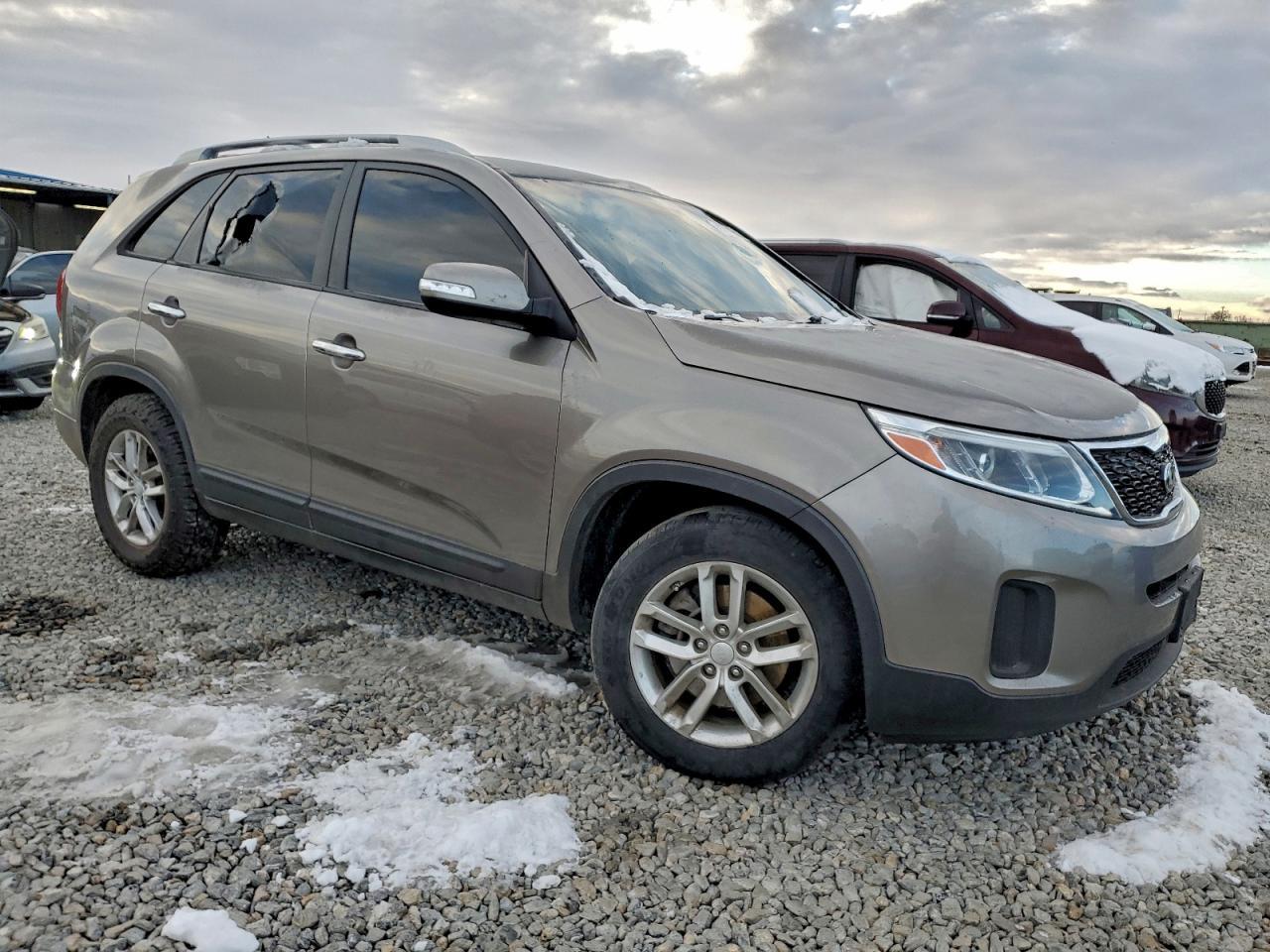 2014 Kia Sorento Lx - Image 4