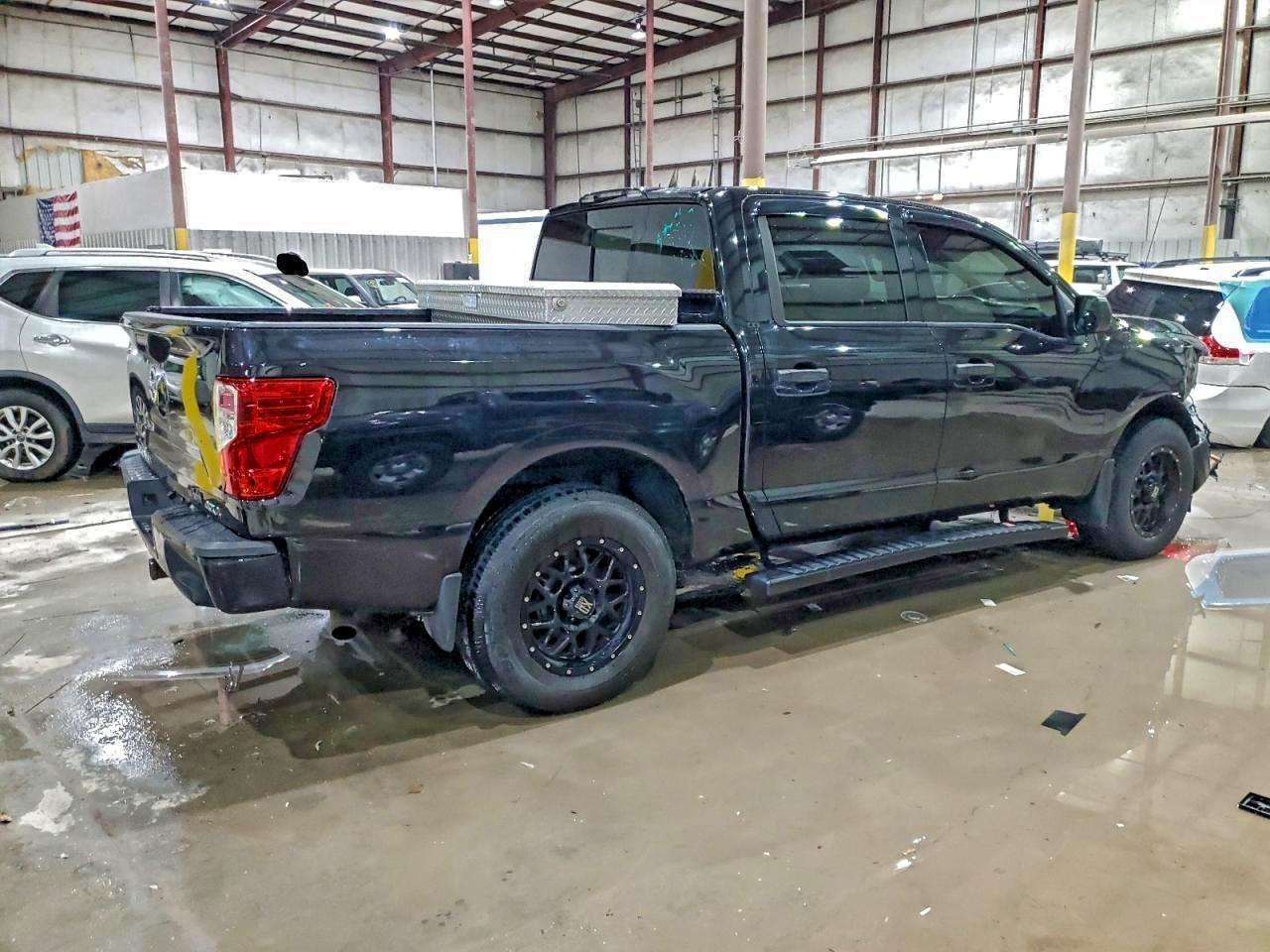 2017 Nissan Titan S - Image 3