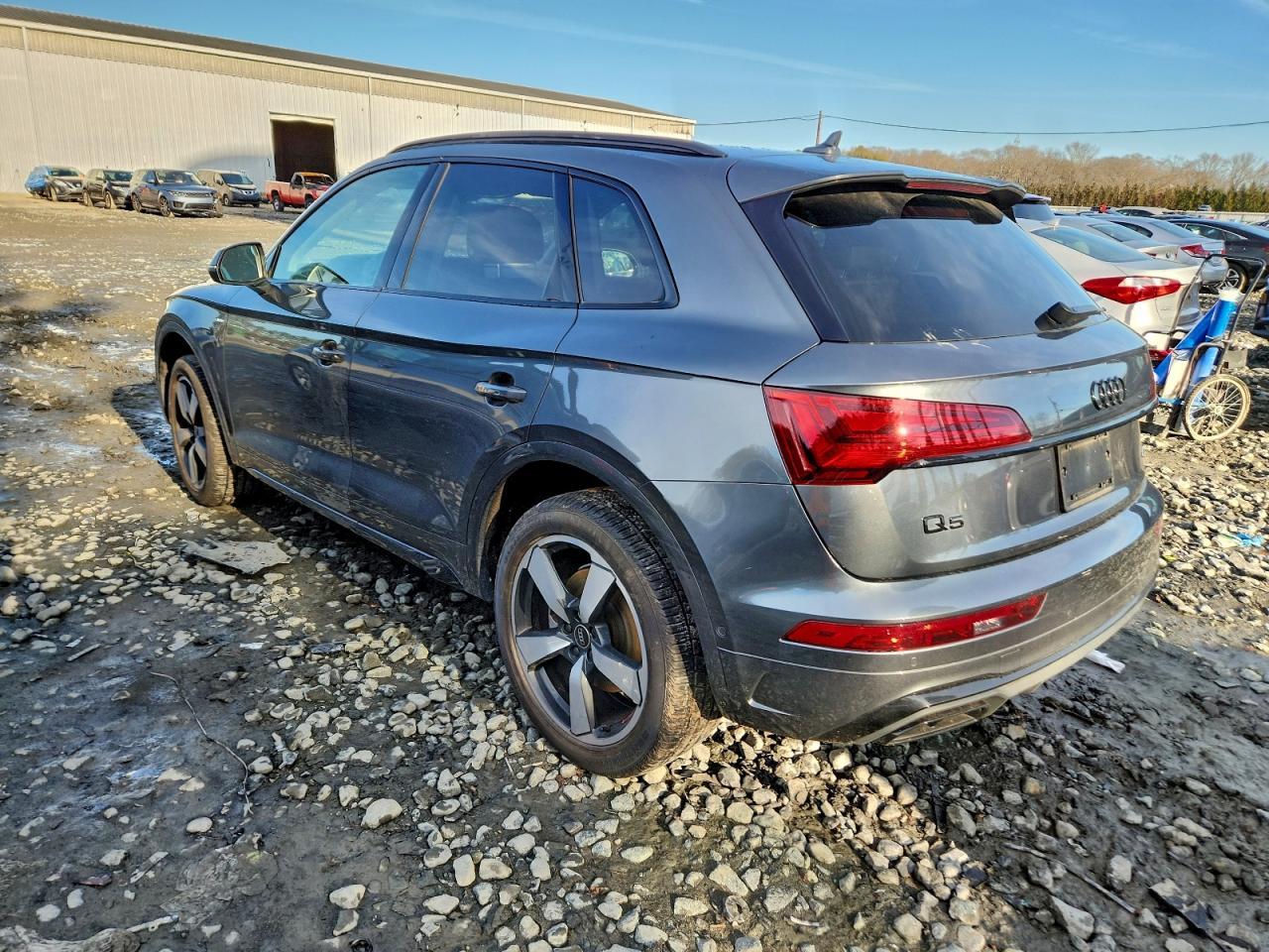 2023 Audi Q5 Prestige 45 - Image 2