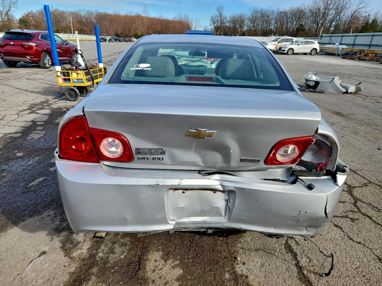 2011 Chevrolet Malibu Ls - Фото 6