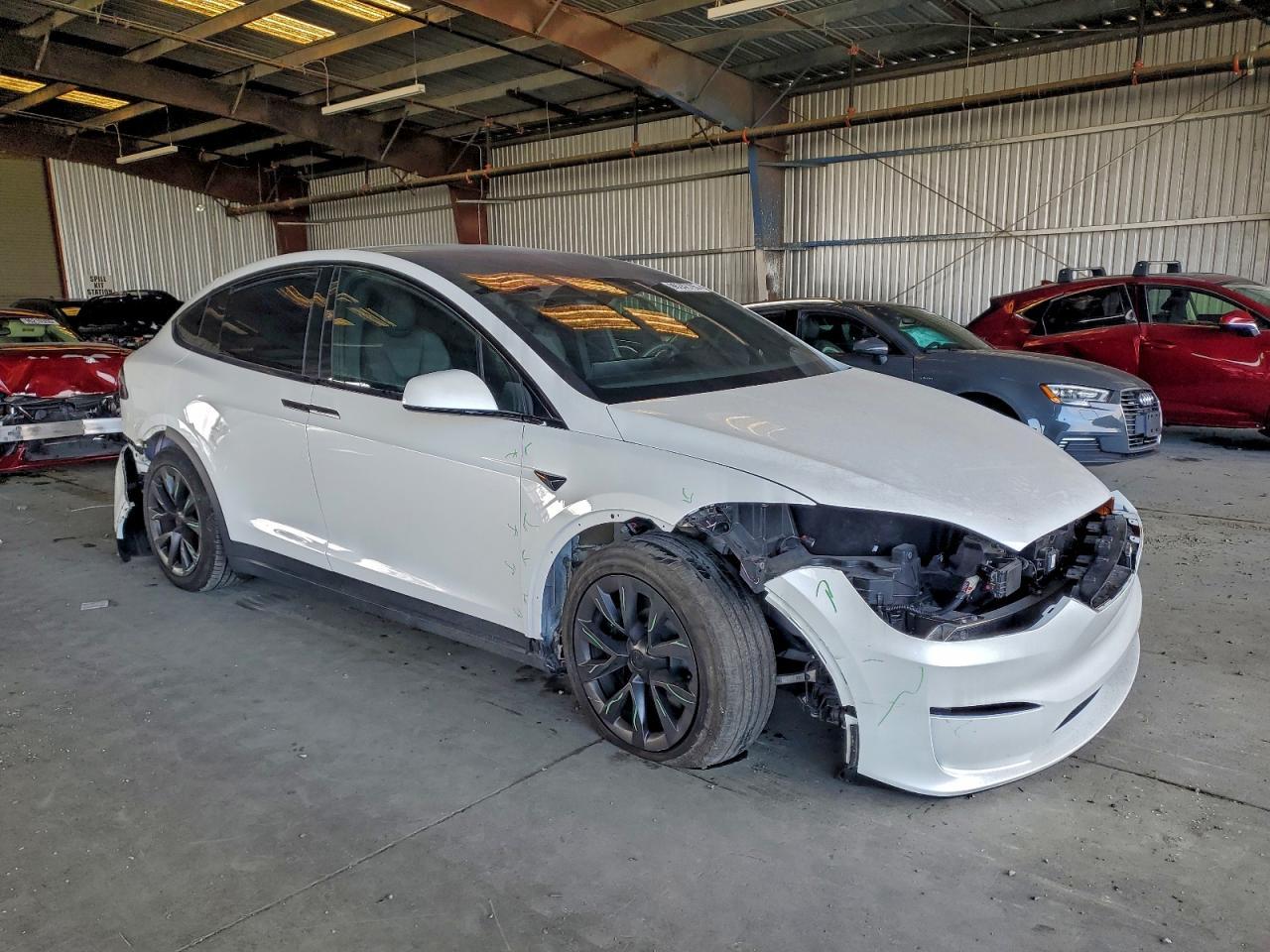 2023 Tesla Model X - Image 4