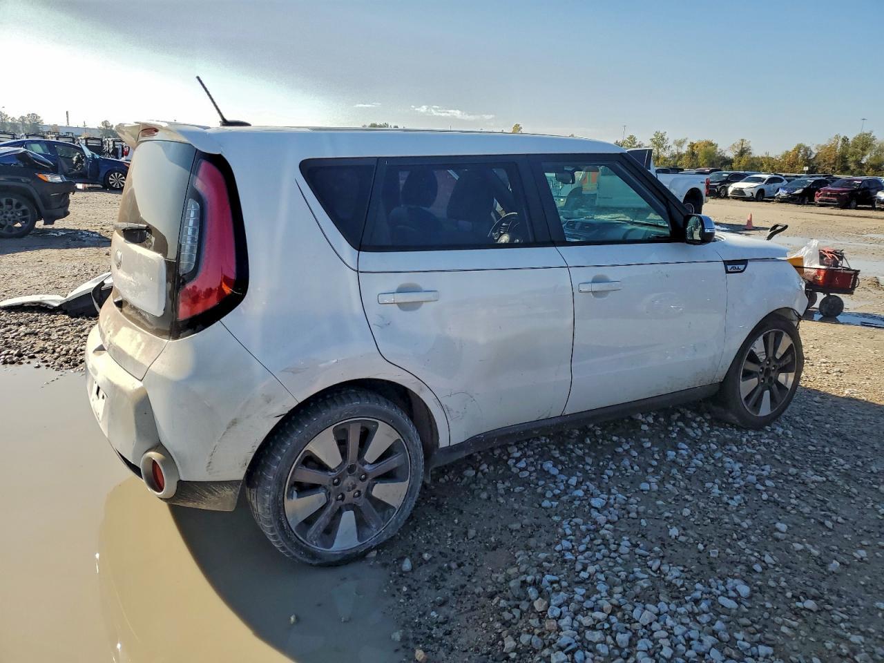 2014 Kia Soul ! - Image 3